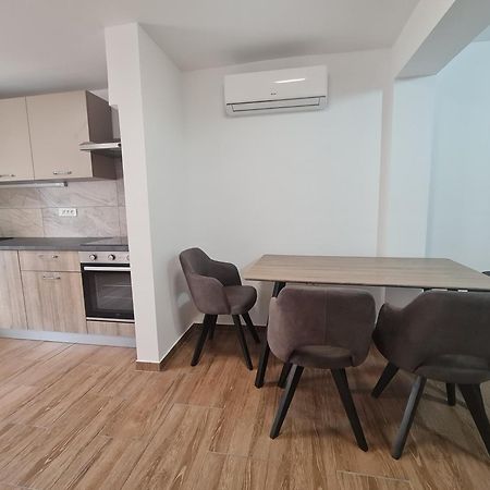 Apartmani Jadro Vir Buitenkant foto